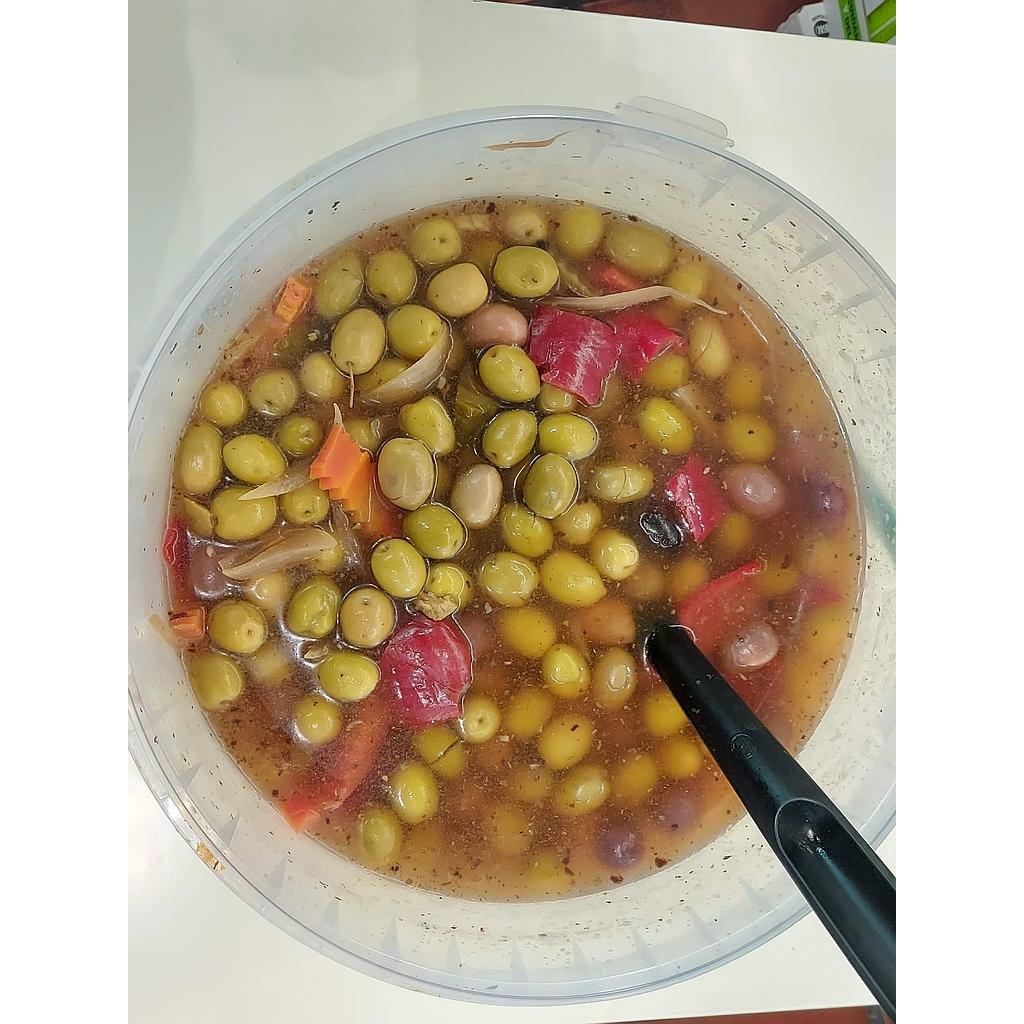 Olives gaspatxes a granel